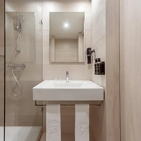 Exe Liberdade ליסבון