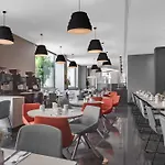 Exe Liberdade 3* Lizbona