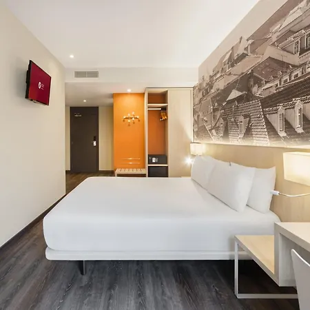 酒店 Exe自由酒店