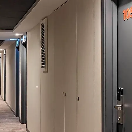 Dorma Liberdade 3* ליסבון